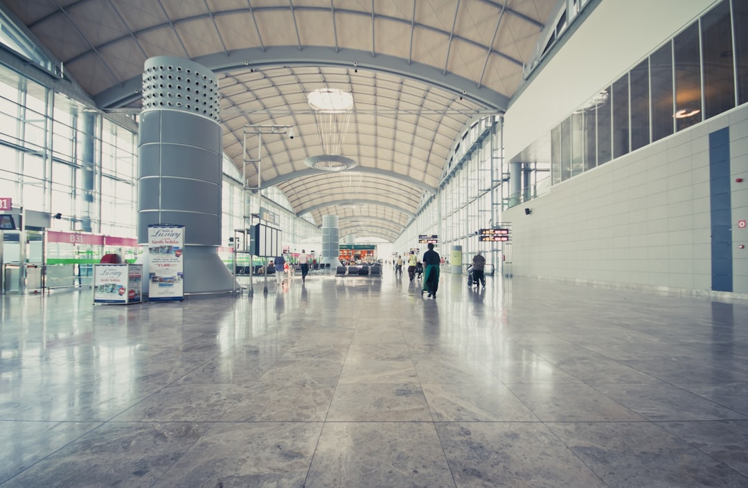 Essential Airport Travel Products You Can’t Leave Home Without