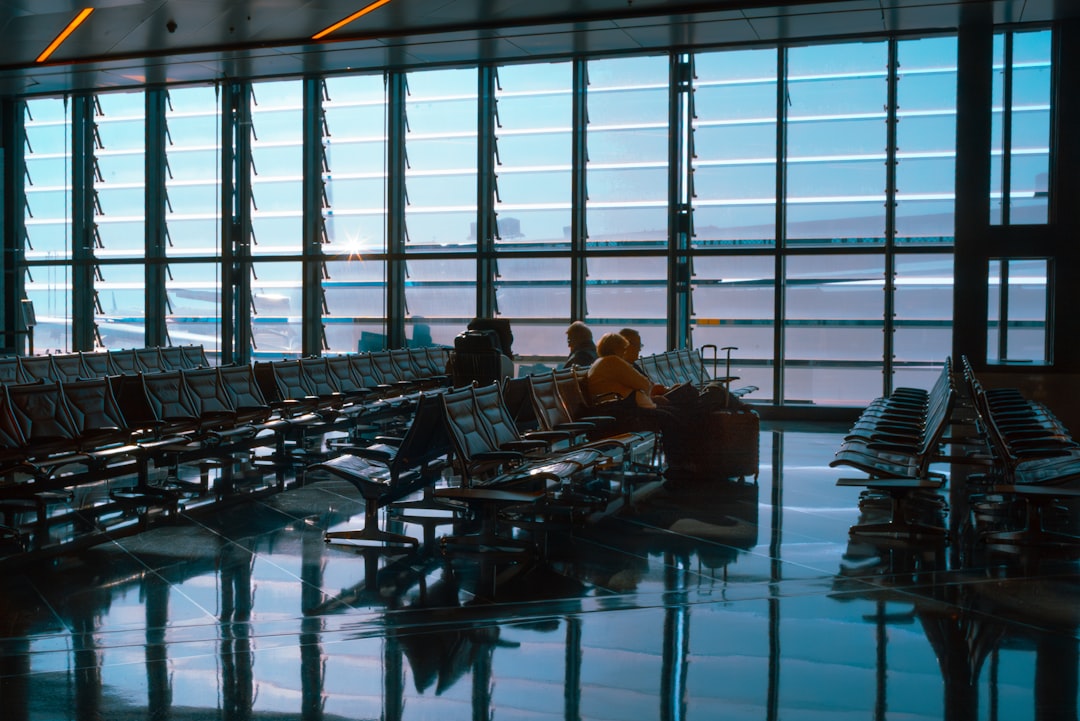 How to Choose the Best Luggage for Your Next Flight