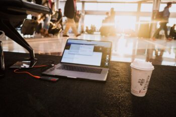 Travel Smart: The Best Products for Stress-Free Airport Navigation